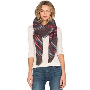 Buji Baja Women's Plaid Oversized Scarf